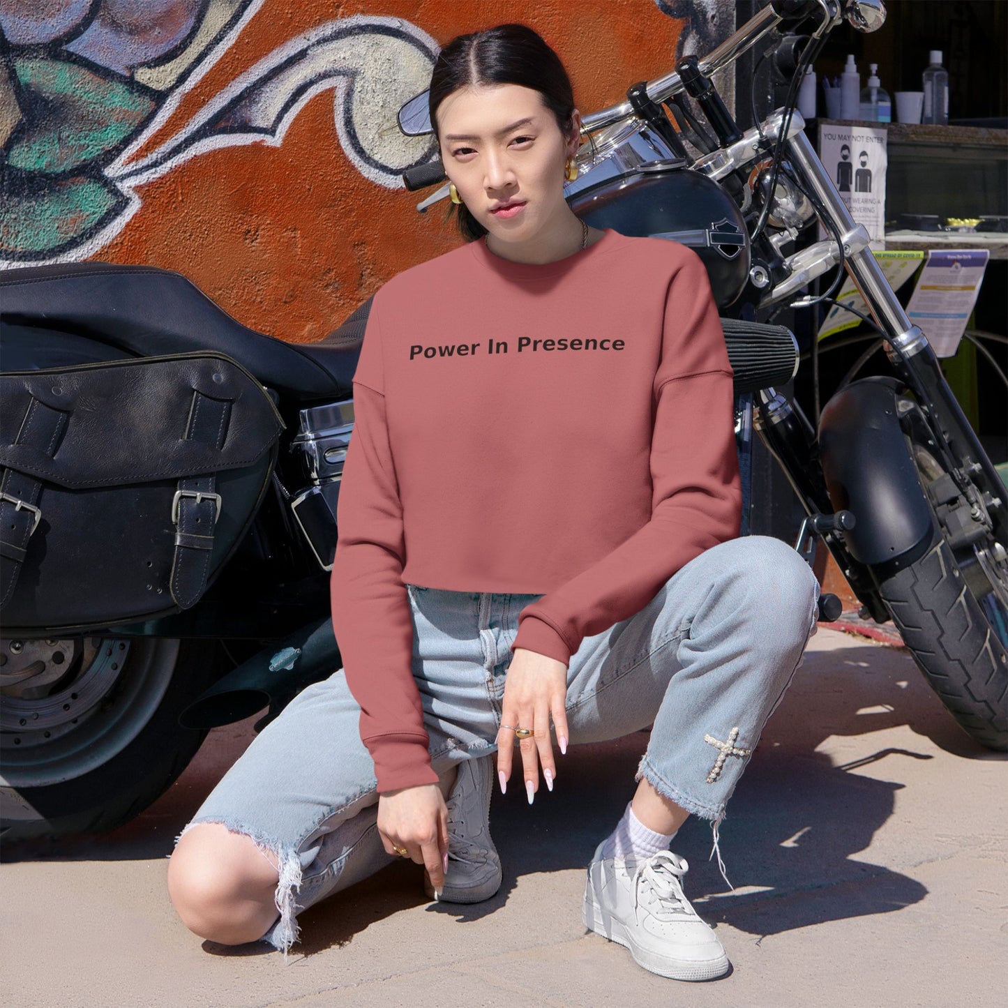 Power in Presence Cropped Sweatshirt for Confident Women
