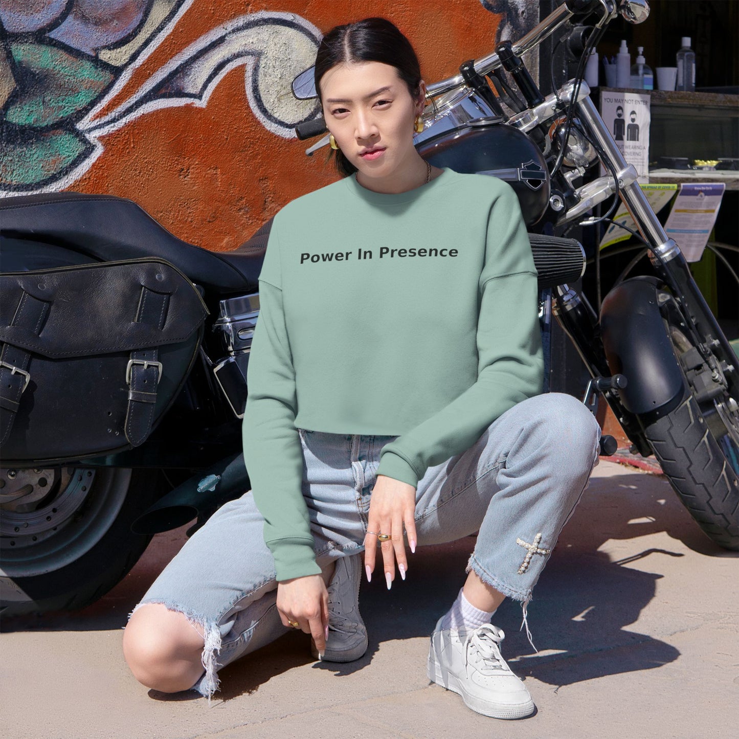 Power in Presence Cropped Sweatshirt for Confident Women